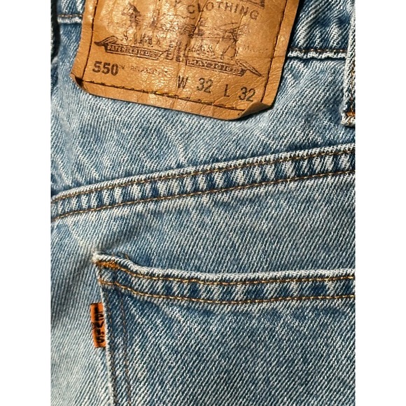 Vintage Cropped Orange Tab Levi's 550 Jeans - Picture 4 of 8